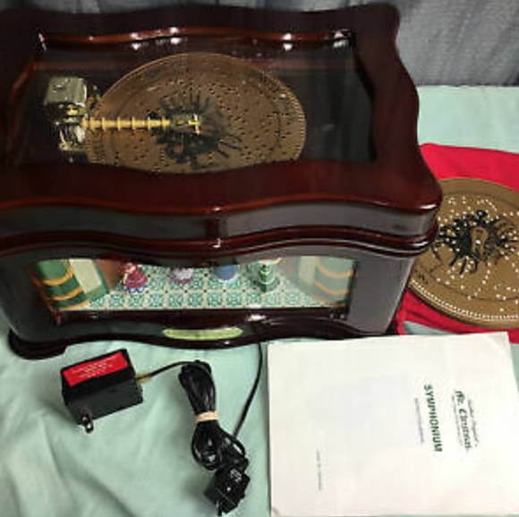 Mr Christmas Symphonium - Picture 1 of 2